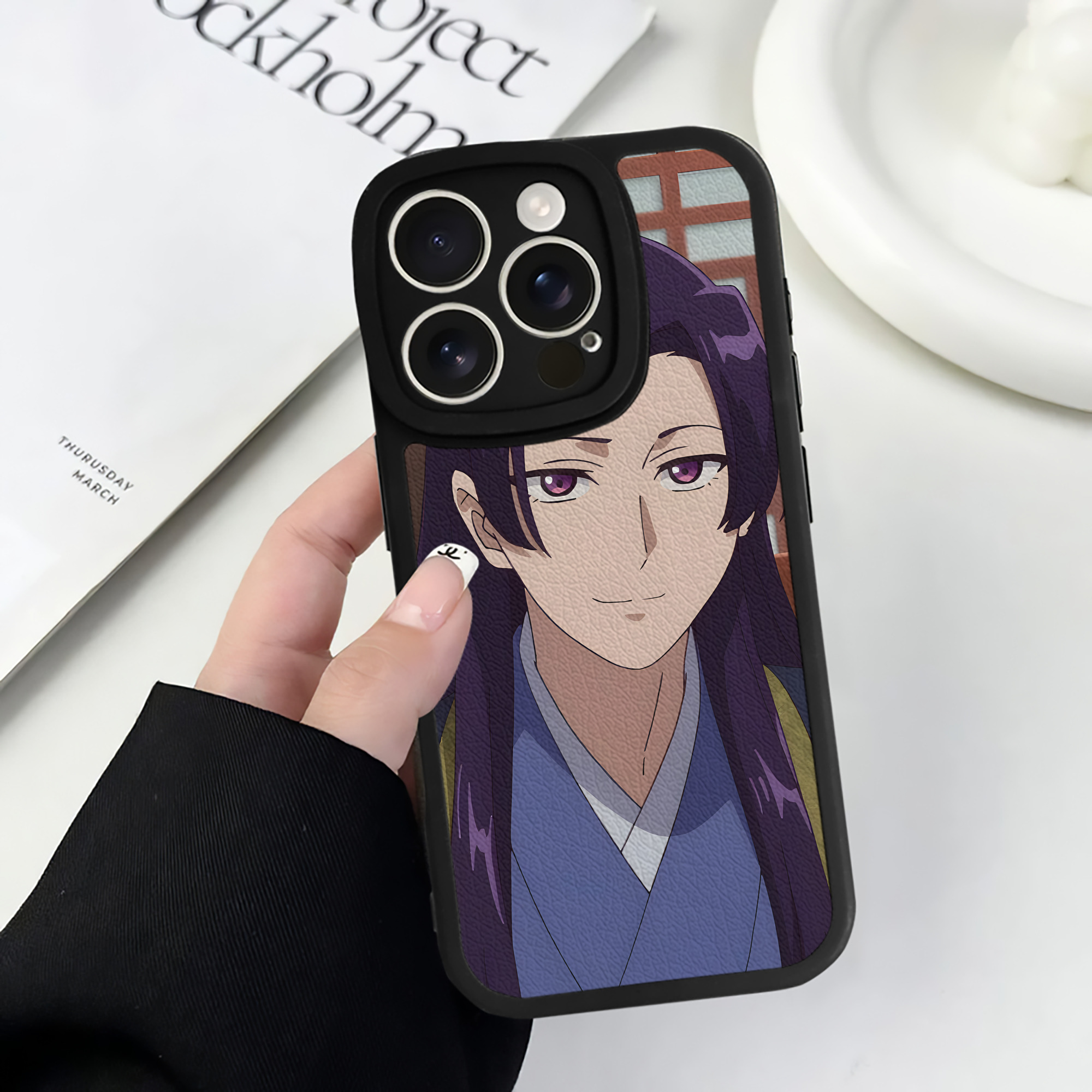 薬屋のひとりごと The Apothecary Diaries 【iPhone 16シリーズ対応】シリコンスマホケース（レザー調） 材質：シリコン